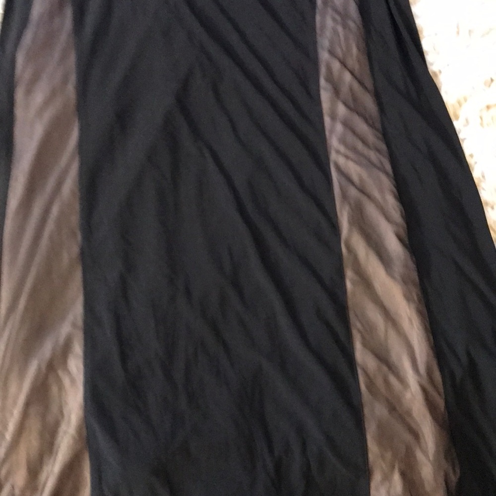 Dress - Picture 2 of 6